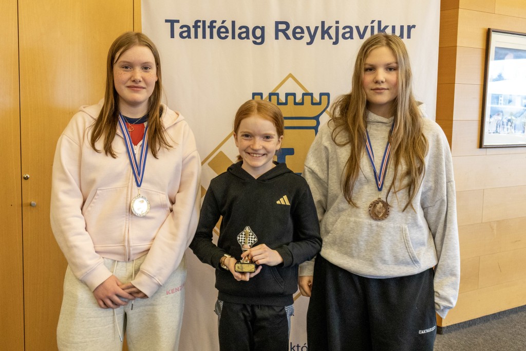 Halldóra Jónsdóttir, Katrín Ósk Tómasdóttir, Emilía Sigurðardóttir